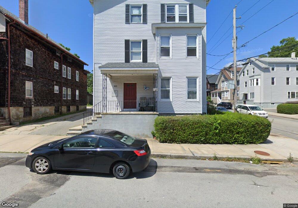 642 Maple St, Fall River, MA 02720 - photo 1