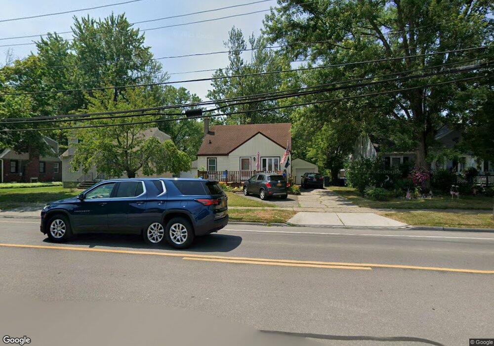 880 Nash Rd, North Tonawanda, NY 14120 - photo 1