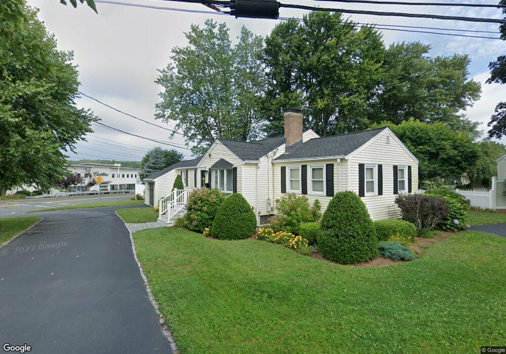 206 Cambridge Rd, Woburn, MA 01801 - photo 1