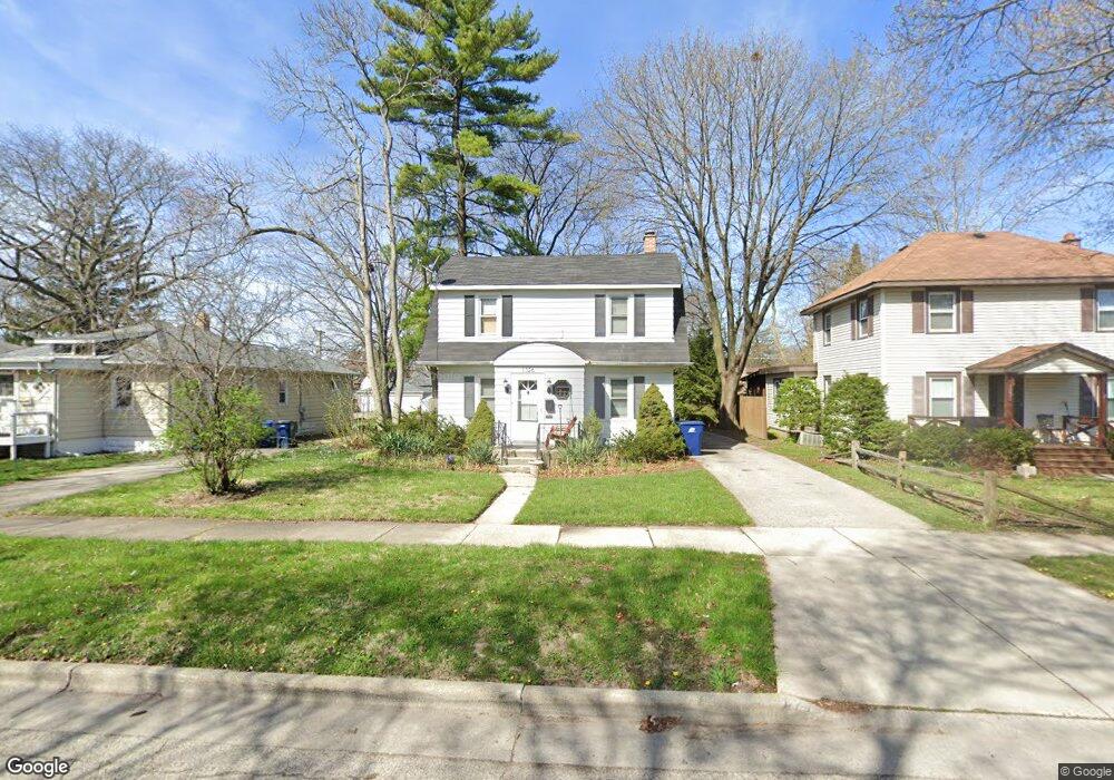 1326 N Ash St, Waukegan, IL 60085 - photo 1