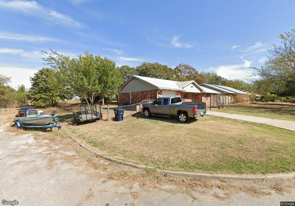 2 Walker Cir, Shawnee, OK 74804 - photo 1