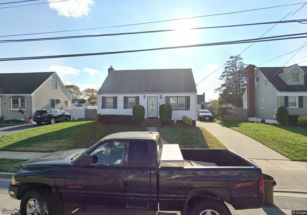 508 Chelsea Rd, Oceanside, NY 11572 - photo 1