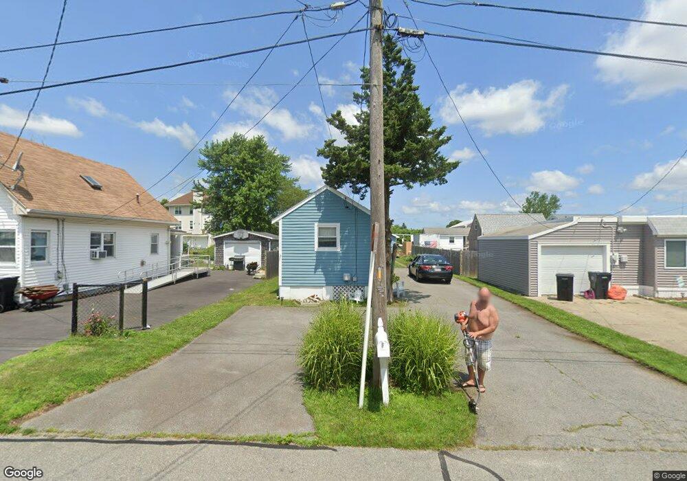 9 Rapoza St, South Dartmouth, MA 02748 - photo 1