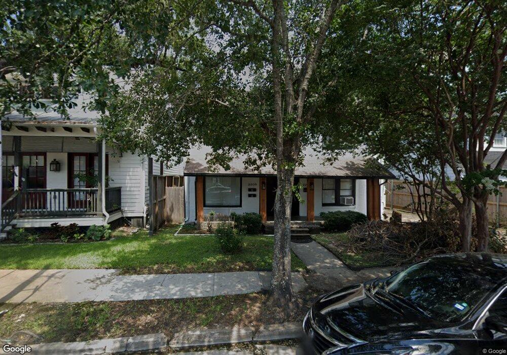 2209 Hazard St unit A, Houston, TX 77019 - photo 1