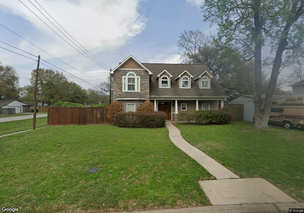 1750 Ebony Ln, Houston, TX 77018 - photo 1