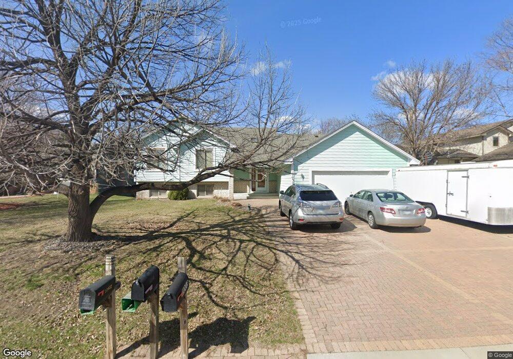 11032 Pheasant Ln N, Maple Grove, MN 55369 - photo 1