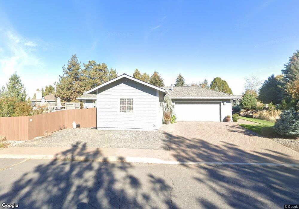 20926 Clear View Ct, Bend, OR 97702 - photo 1