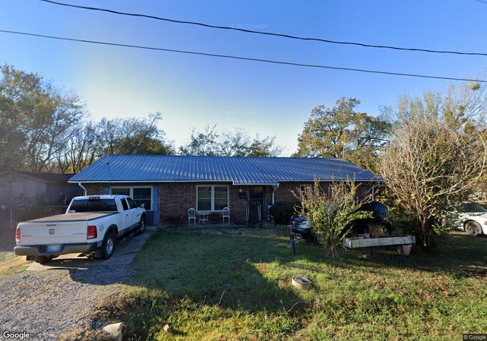 224 W Osage Ave, McAlester, OK 74501 - photo 1