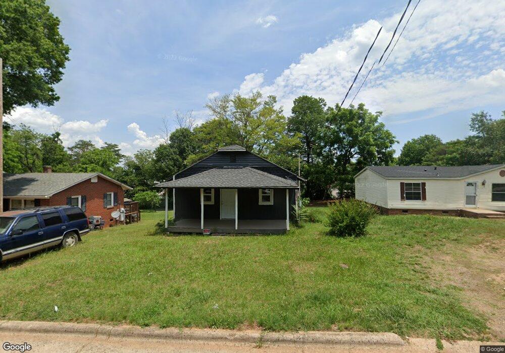 1315 Caldwell St, Statesville, NC 28677 - photo 1