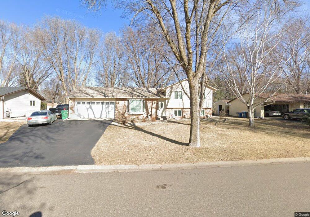 10458 Valley Forge Ln N, Maple Grove, MN 55369 - photo 1