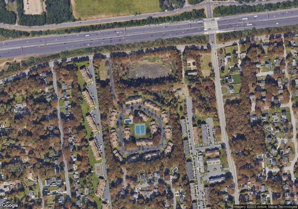 43 Timber Ridge Dr, Holtsville, NY 11742 - photo 1