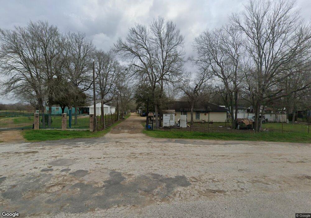 5907 Chaparral Dr, Needville, TX 77461 - photo 1