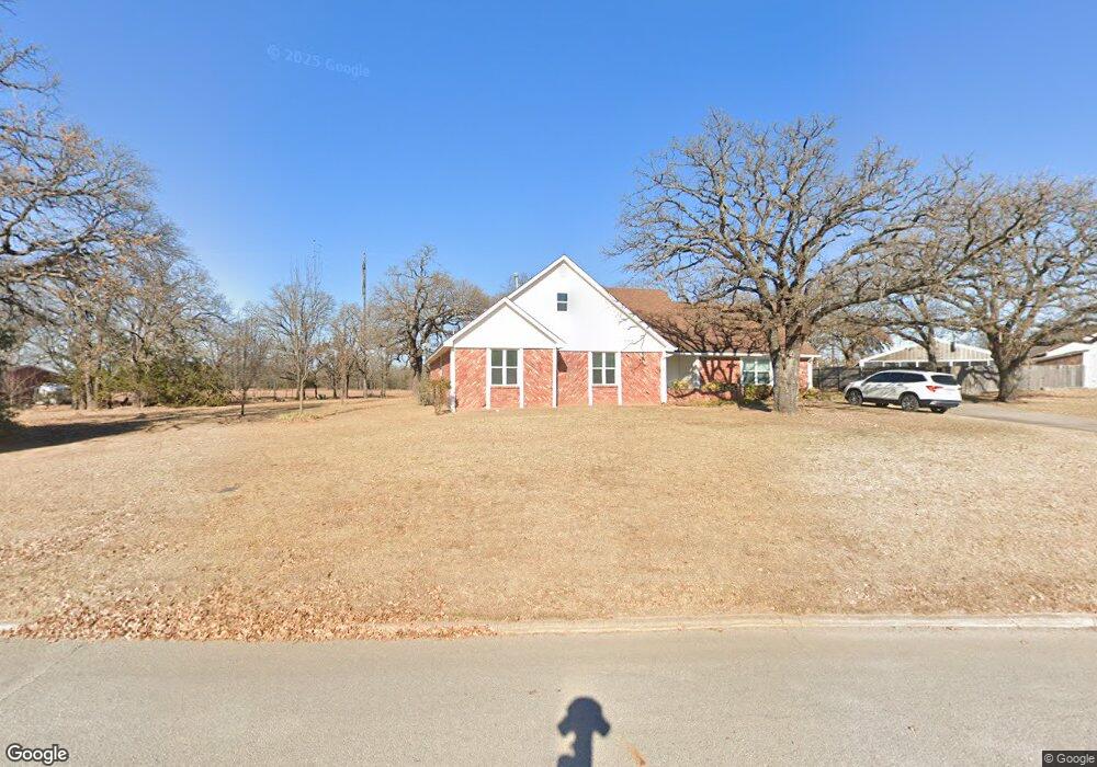 2209 Oakglen Dr, Ardmore, OK 73401 - photo 1