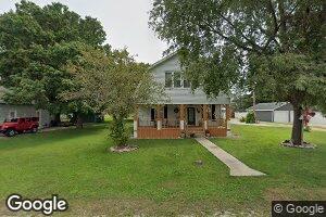 202 N Dazey St, Findlay, IL 62534