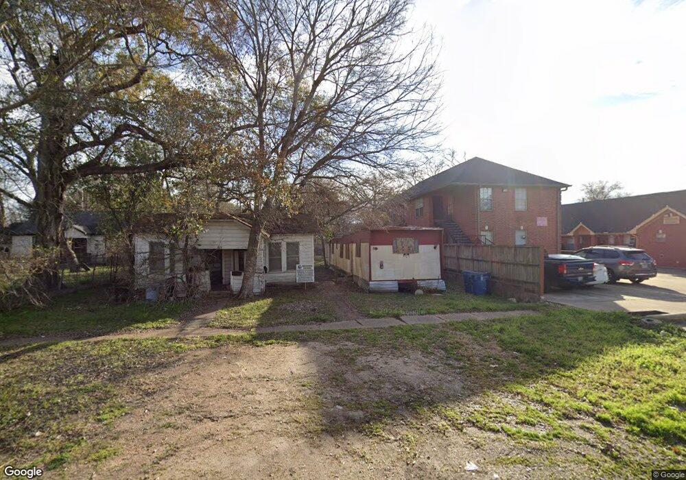 811 7th St, Rosenberg, TX 77471 - photo 1