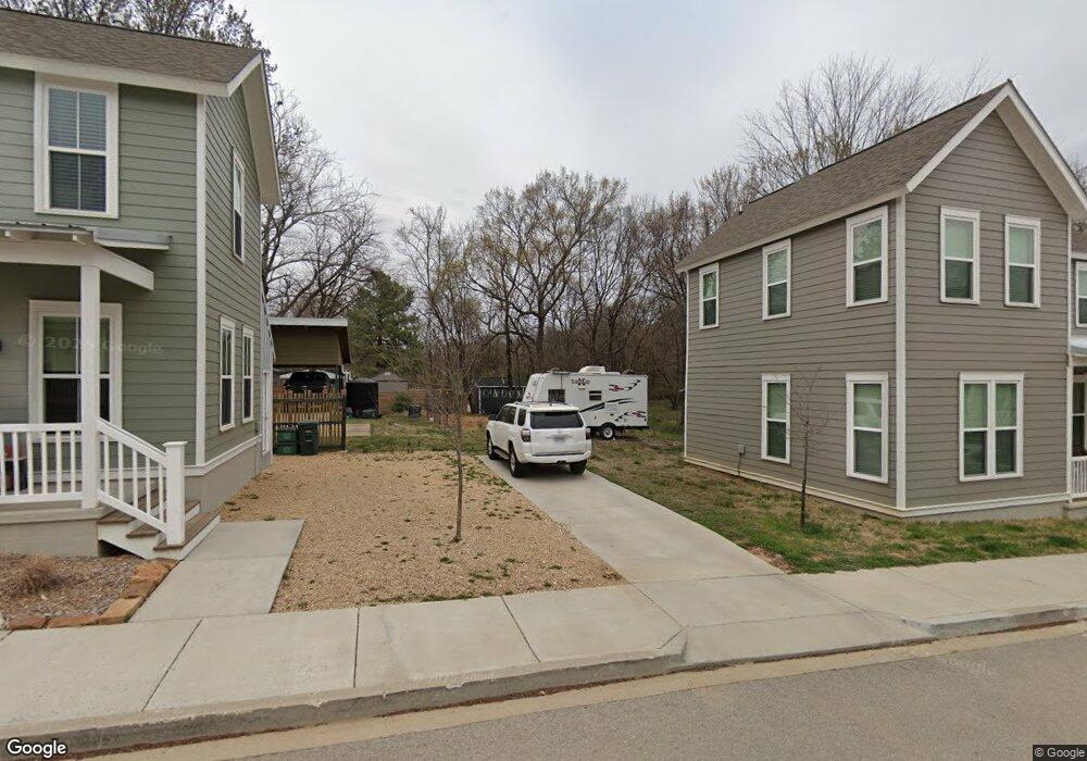 970 S Washington Ave, Fayetteville, AR 72701 - photo 1