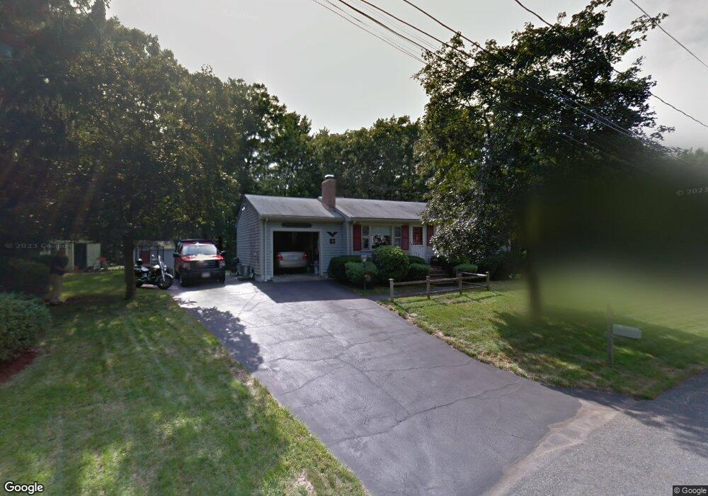 31 Hilltop Dr, Millis, MA 02054 - photo 1