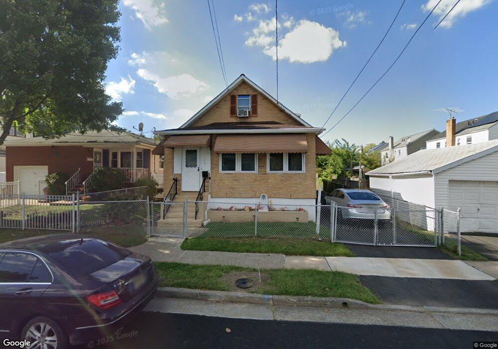 831 Middlesex St, Linden, NJ 07036 - photo 1