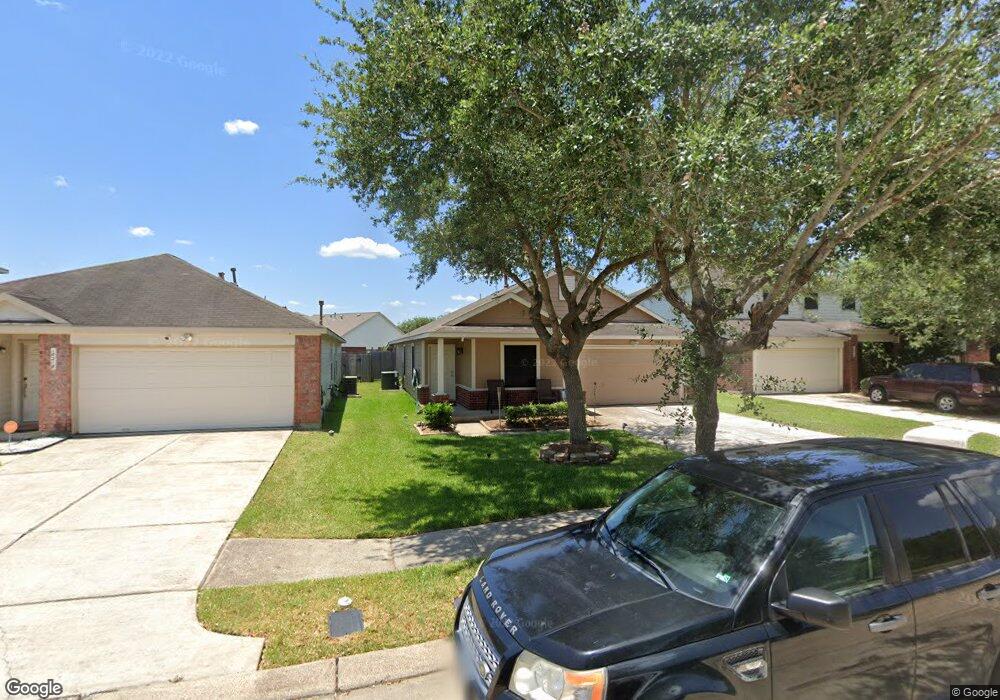 10214 Belcamp Ct, Houston, TX 77075 - photo 1