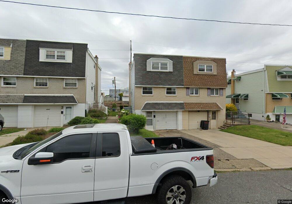 2857 Sebring Rd, Philadelphia, PA 19152 - photo 1