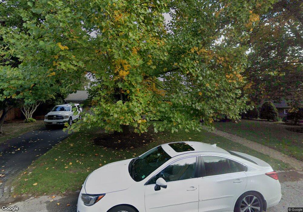 16 Cortland Ln, Cranston, RI 02920 - photo 1