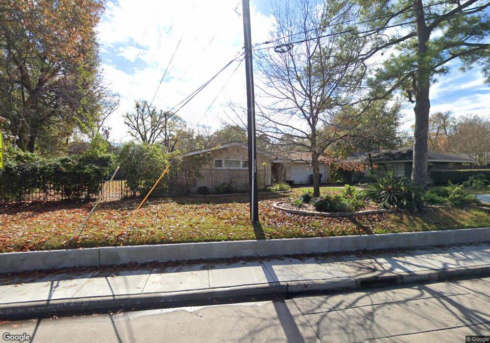 8423 Westview Dr, Houston, TX 77055 - photo 1