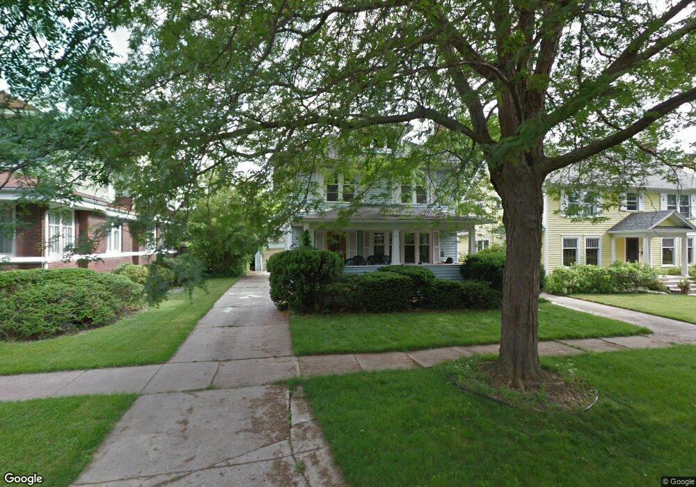 1214 N Genesee Dr, Lansing, MI 48915 - photo 1