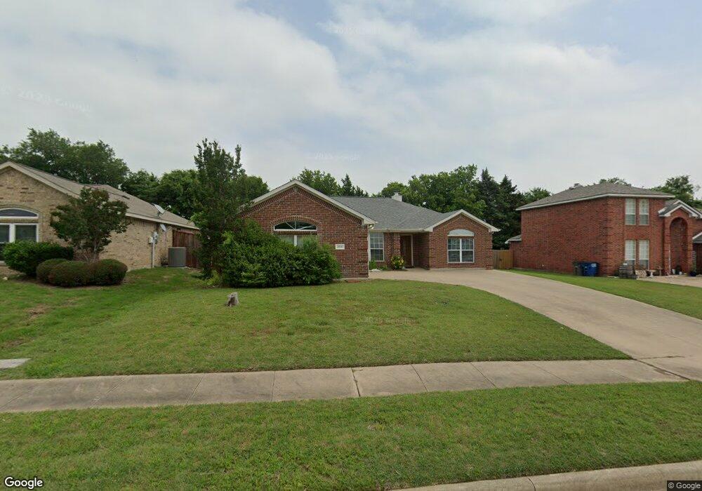204 N Bending Oak Ln, Wylie, TX 75098 - photo 1