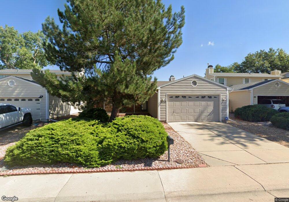 15733 E Custer Dr, Aurora, CO 80017 - photo 1