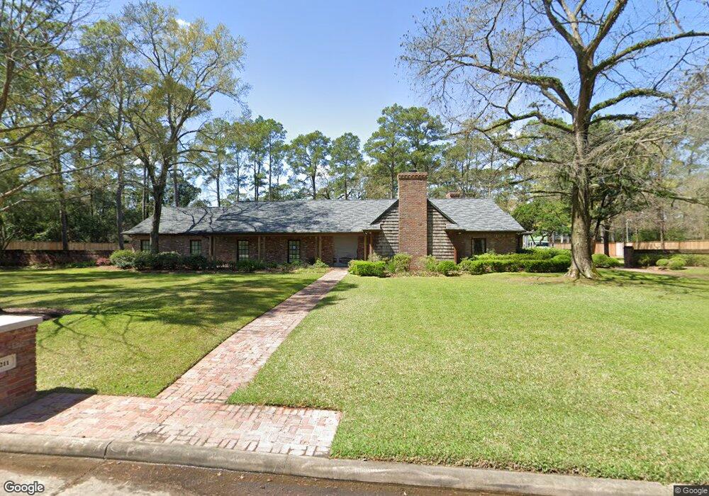 211 Kinkaid School Dr, Houston, TX 77024 - photo 1