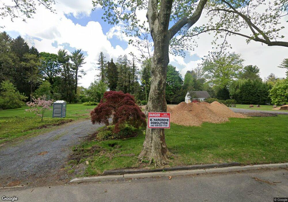 740 N Stanwick Rd, Moorestown, NJ 08057 - photo 1