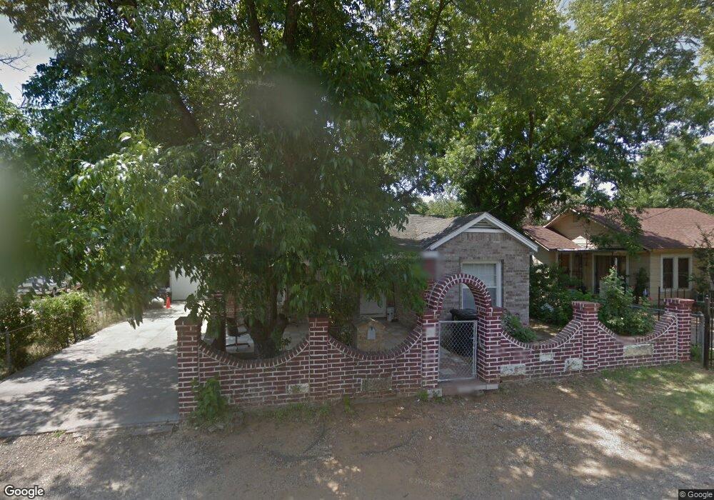 210 May Ave, Cleburne, TX 76031 - photo 1