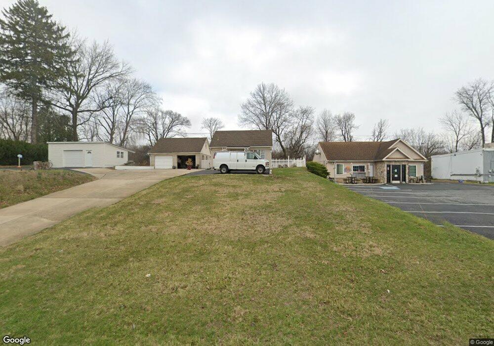 2935 Centre Ave, Reading, PA 19605 - photo 1