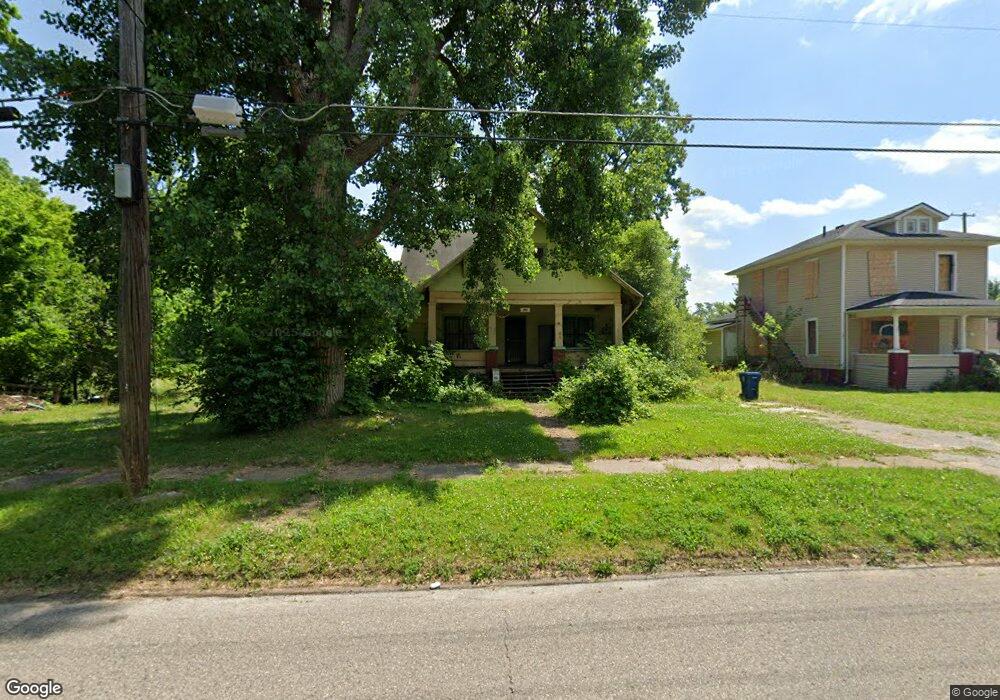 1977 Howard Ave, Flint, MI 48503 - photo 1