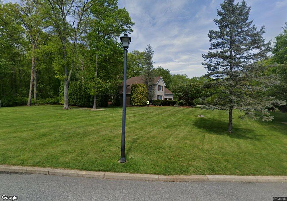 75 Valerie Ct, Cranston, RI 02921 - photo 1