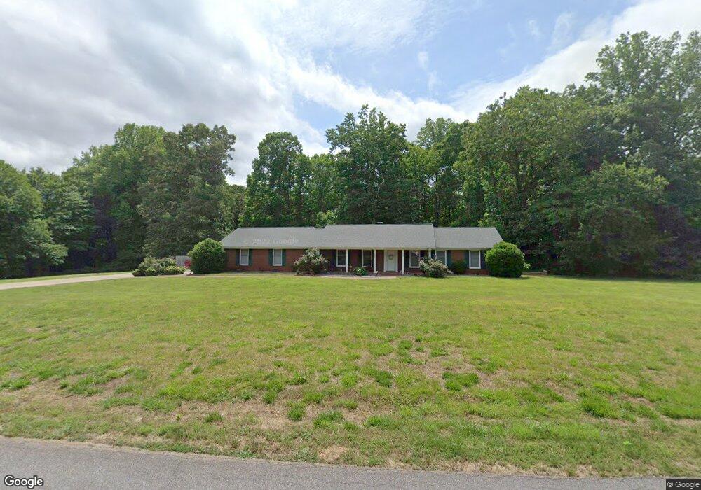 208 Wickersham Dr, Statesville, NC 28625 - photo 1