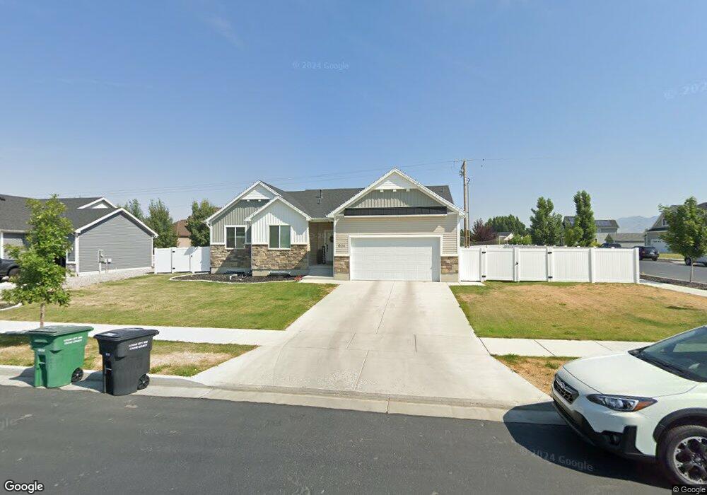 601 3430 S unit 4, Nibley, UT 84321 - photo 1