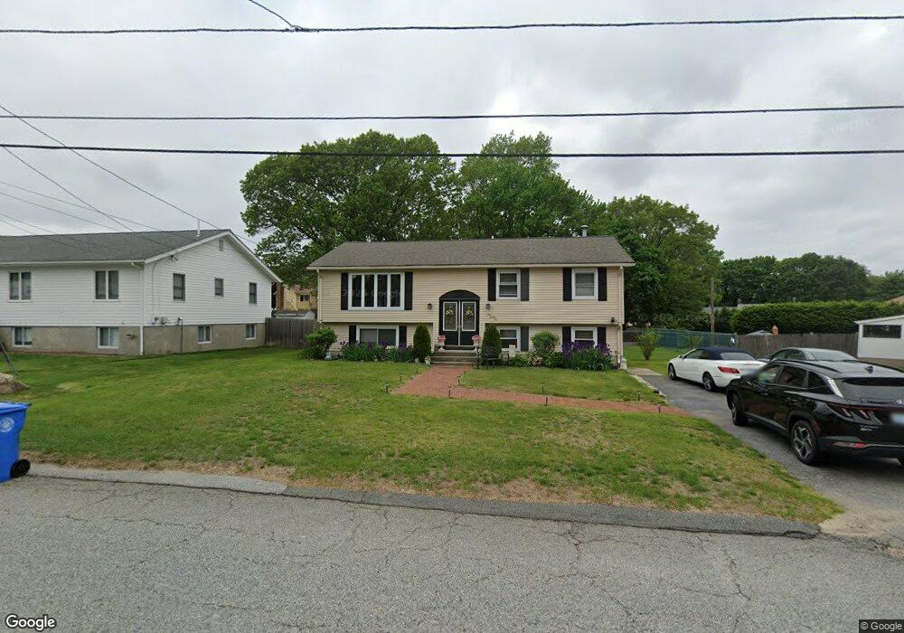 126 Birchwood Dr, Cranston, RI 02920 - photo 1