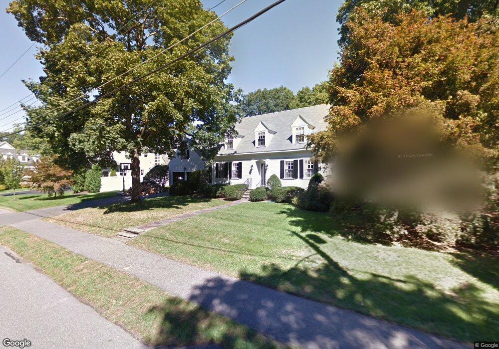 19 Hampshire Rd, Wellesley Hills, MA 02481 - photo 1