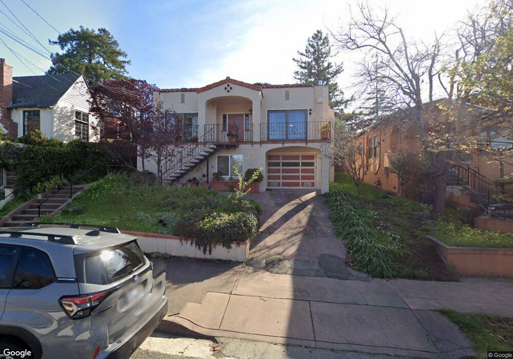 1145 Walnut St, Berkeley, CA 94707 - photo 1