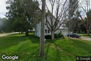 350 4th St N, Maynard, IA 50655