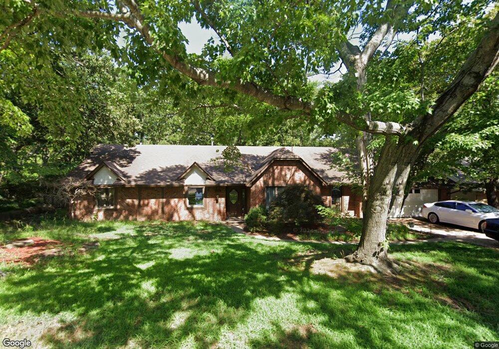 1014 N Faulkner Place, Claremore, OK 74017 - photo 1