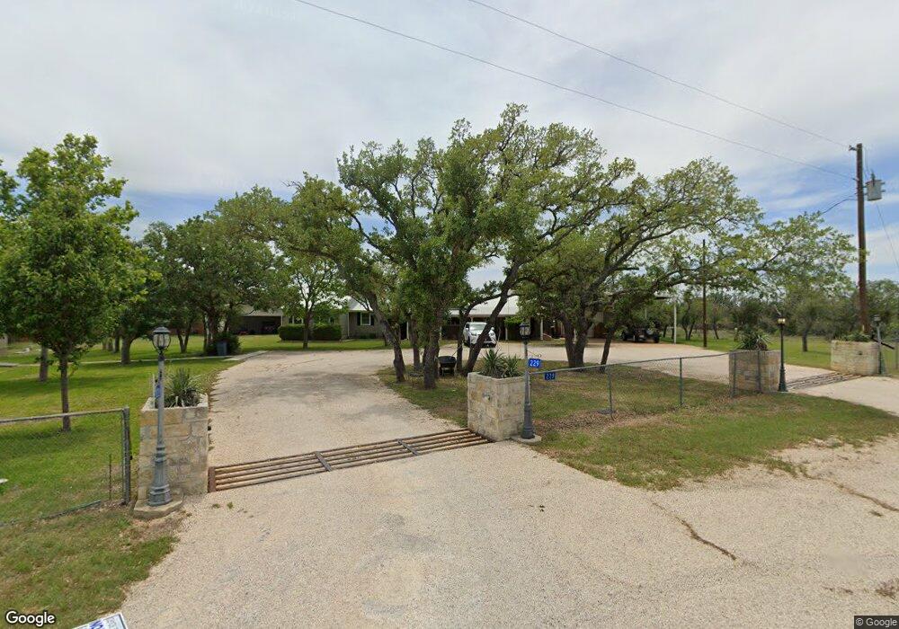 229 Cherry Oak St, Fredericksburg, TX 78624 - photo 1
