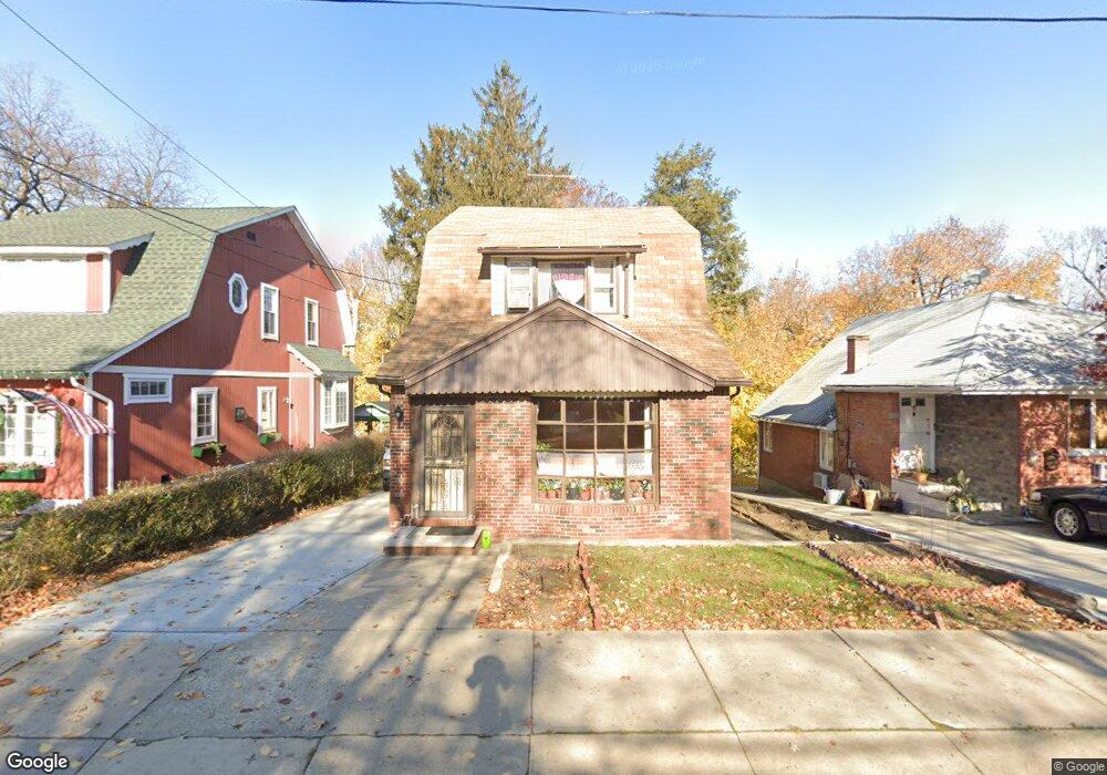 21731 Corbett Rd, Bayside, NY 11361 - photo 1