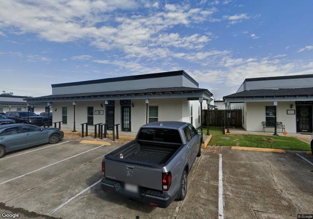 124 State St, Lake Charles, LA 70605 - photo 1