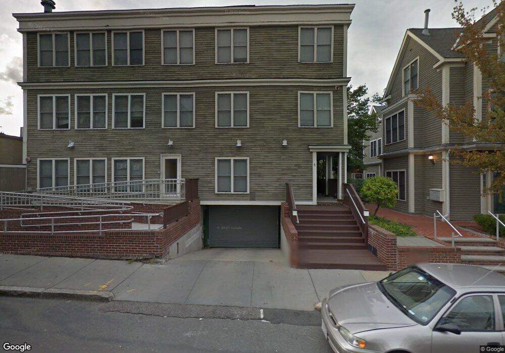 1 Davenport St unit 10,1, Cambridge, MA 02140 - photo 1