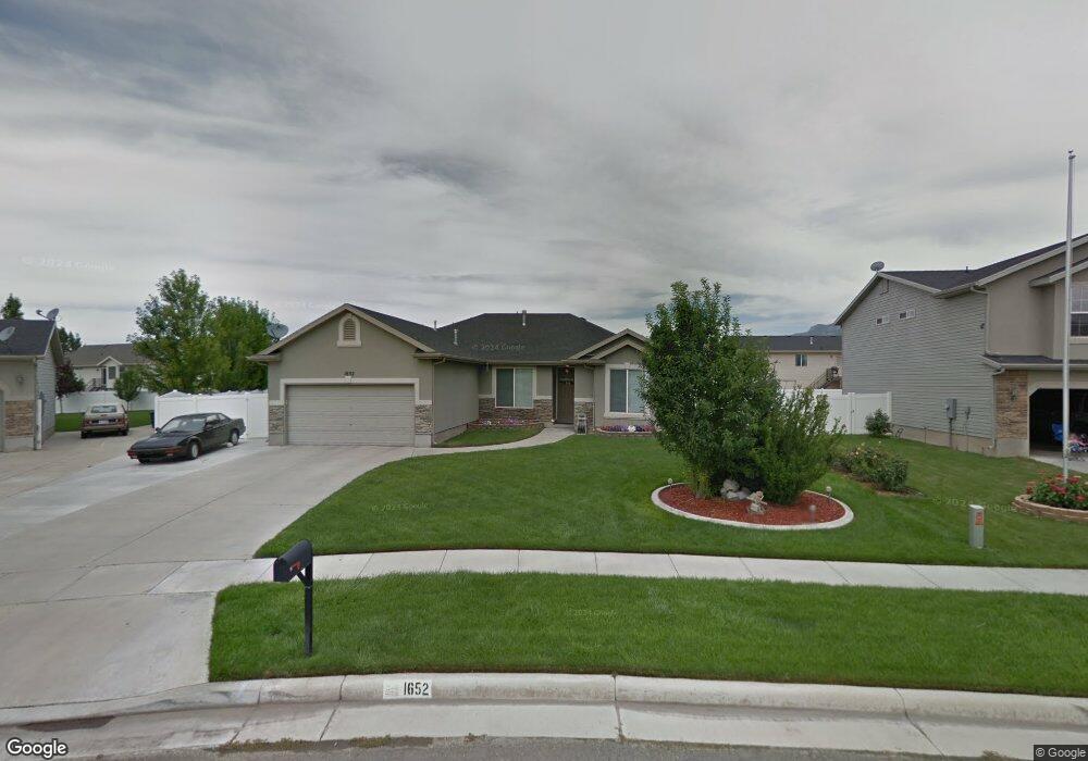 1652 Saddlehorn Cir, Farmington, UT 84025 - photo 1