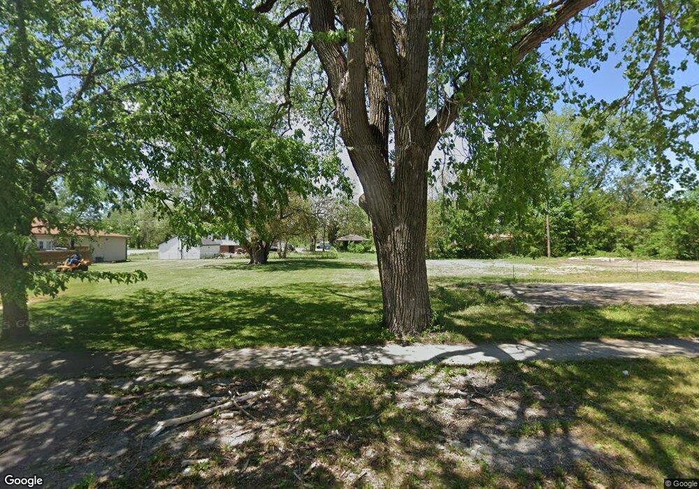 1433 Lexington Ave, Ford Heights, IL 60411 - photo 1