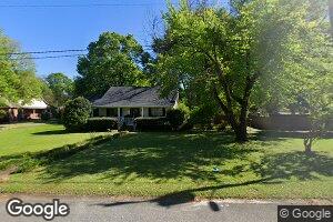 302 E Cahaba Ave, Linden, AL 36748