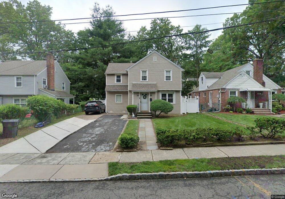 318 Howell Rd, Englewood, NJ 07631 - photo 1